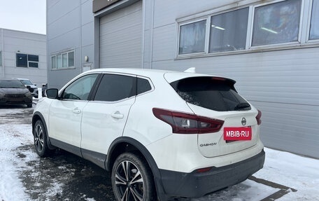 Nissan Qashqai, 2022 год, 2 050 000 рублей, 3 фотография