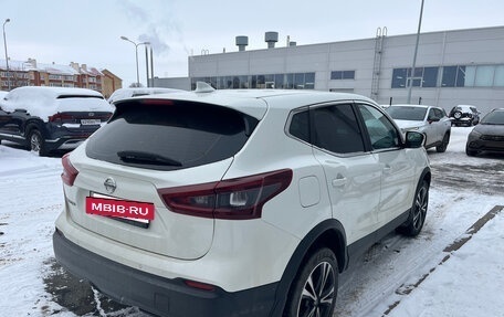 Nissan Qashqai, 2022 год, 2 050 000 рублей, 4 фотография