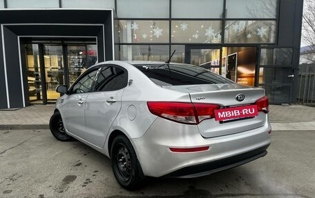 KIA Rio III рестайлинг, 2015 год, 850 000 рублей, 6 фотография