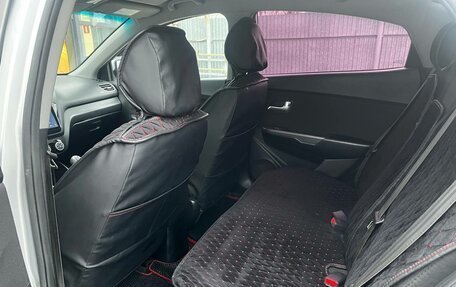 KIA Rio III рестайлинг, 2015 год, 850 000 рублей, 11 фотография