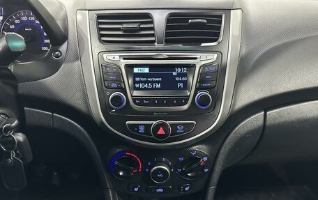 Hyundai Solaris II рестайлинг, 2016 год, 938 000 рублей, 13 фотография