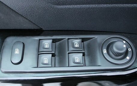 Renault Kaptur I рестайлинг, 2017 год, 1 489 000 рублей, 13 фотография