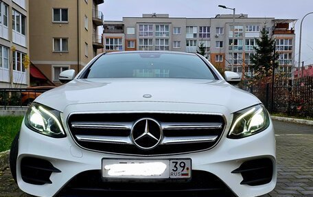 Mercedes-Benz E-Класс, 2016 год, 3 400 000 рублей, 2 фотография