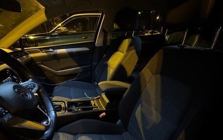 Volkswagen Passat B8 рестайлинг, 2019 год, 2 199 000 рублей, 6 фотография