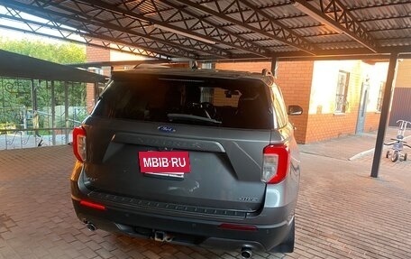 Ford Explorer VI, 2021 год, 4 100 000 рублей, 9 фотография