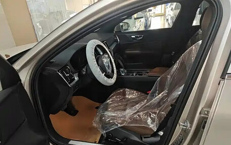 Volvo S60 III, 2024 год, 4 222 155 рублей, 14 фотография