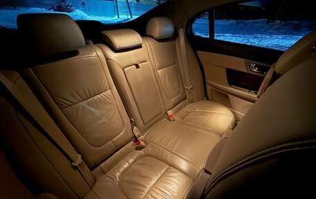 Jaguar XF I рестайлинг, 2010 год, 1 100 000 рублей, 21 фотография