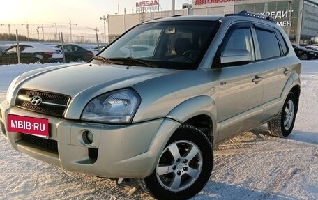 Hyundai Tucson III, 2007 год, 877 000 рублей, 1 фотография
