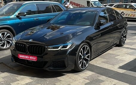 BMW 5 серия, 2020 год, 5 600 000 рублей, 1 фотография