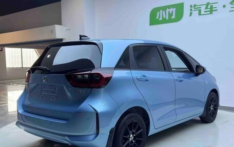 Honda Fit, 2022 год, 1 020 000 рублей, 7 фотография