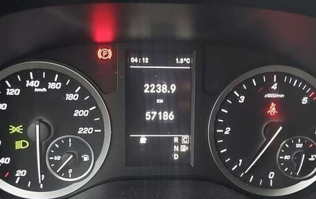 Mercedes-Benz Vito, 2022 год, 6 885 760 рублей, 7 фотография