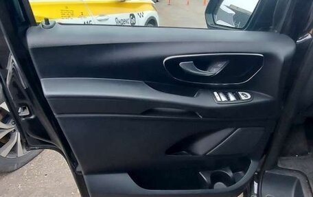 Mercedes-Benz Vito, 2022 год, 6 885 760 рублей, 8 фотография