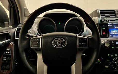 Toyota Land Cruiser Prado 150 рестайлинг 2, 2016 год, 4 050 000 рублей, 14 фотография