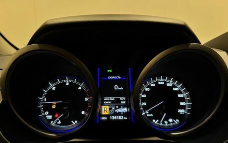 Toyota Land Cruiser Prado 150 рестайлинг 2, 2016 год, 4 050 000 рублей, 13 фотография