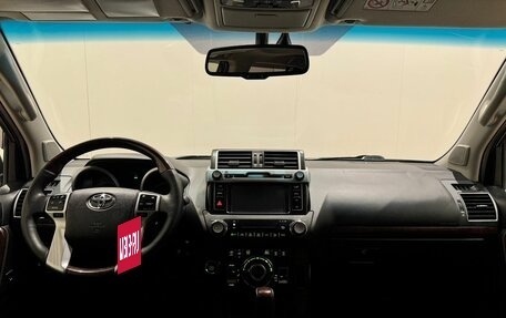 Toyota Land Cruiser Prado 150 рестайлинг 2, 2016 год, 4 050 000 рублей, 12 фотография