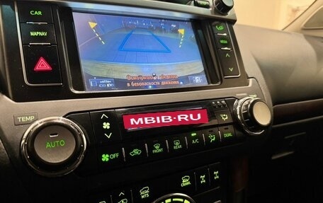 Toyota Land Cruiser Prado 150 рестайлинг 2, 2016 год, 4 050 000 рублей, 29 фотография