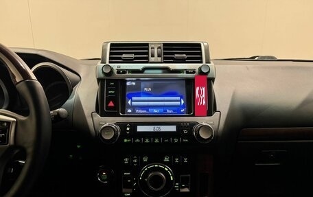 Toyota Land Cruiser Prado 150 рестайлинг 2, 2016 год, 4 050 000 рублей, 37 фотография