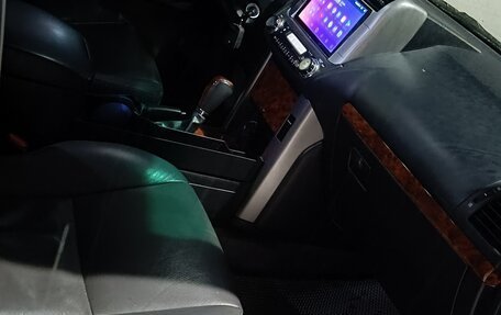 Toyota Land Cruiser Prado 150 рестайлинг 2, 2010 год, 3 000 000 рублей, 6 фотография