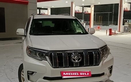 Toyota Land Cruiser Prado 150 рестайлинг 2, 2010 год, 3 000 000 рублей, 5 фотография