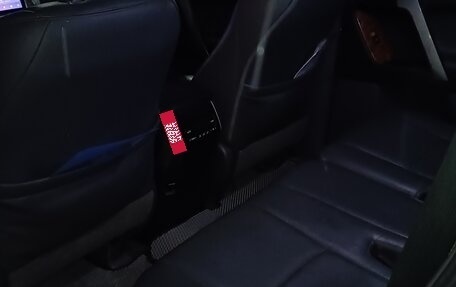 Toyota Land Cruiser Prado 150 рестайлинг 2, 2010 год, 3 000 000 рублей, 15 фотография