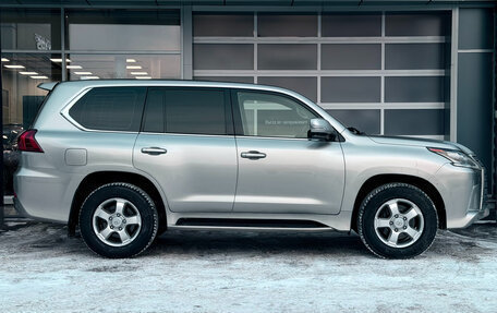 Lexus LX III, 2016 год, 7 190 000 рублей, 3 фотография