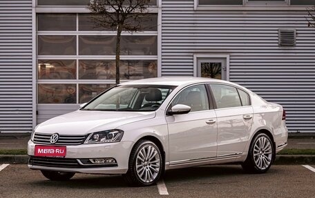 Volkswagen Passat B7, 2012 год, 1 095 000 рублей, 1 фотография