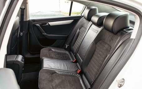 Volkswagen Passat B7, 2012 год, 1 095 000 рублей, 17 фотография