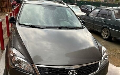 KIA cee'd I рестайлинг, 2012 год, 1 000 000 рублей, 4 фотография