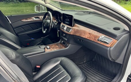 Mercedes-Benz CLS, 2014 год, 2 250 000 рублей, 24 фотография
