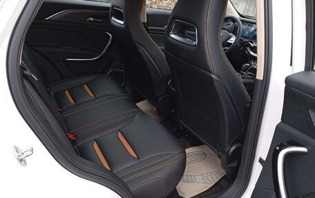 FAW Bestune T77, 2023 год, 1 618 200 рублей, 12 фотография