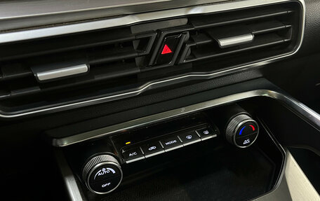 Geely Coolray I, 2020 год, 1 590 000 рублей, 22 фотография