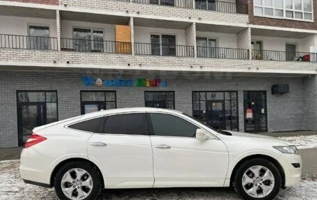 Honda Crosstour I рестайлинг, 2011 год, 2 200 000 рублей, 6 фотография