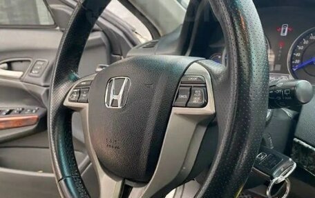 Honda Crosstour I рестайлинг, 2011 год, 2 200 000 рублей, 10 фотография