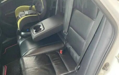 Honda Crosstour I рестайлинг, 2011 год, 2 200 000 рублей, 15 фотография