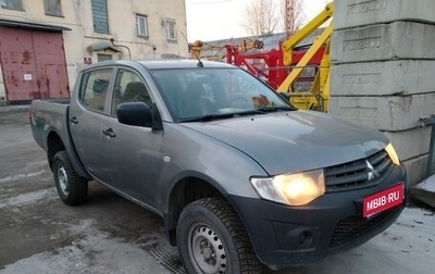 Mitsubishi L200 IV рестайлинг, 2014 год, 980 000 рублей, 1 фотография