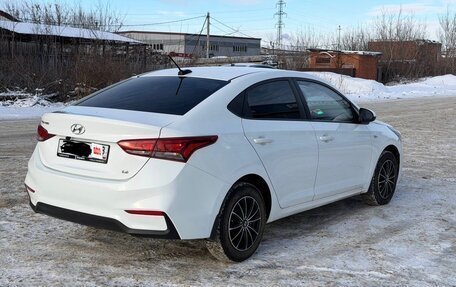 Hyundai Solaris II рестайлинг, 2017 год, 1 090 000 рублей, 4 фотография