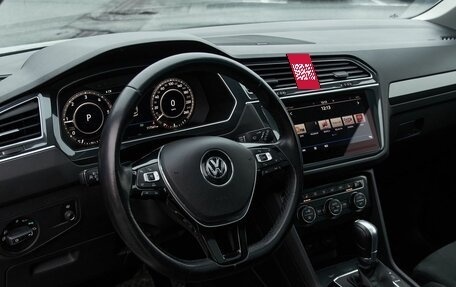 Volkswagen Tiguan II, 2018 год, 3 346 000 рублей, 10 фотография