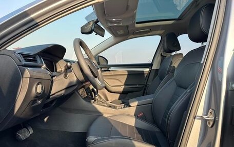 Skoda Superb III рестайлинг, 2022 год, 1 740 000 рублей, 7 фотография