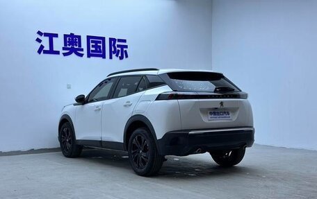 Peugeot 2008 II, 2022 год, 1 250 000 рублей, 4 фотография