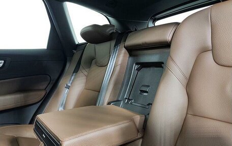 Volvo XC60 II, 2025 год, 6 900 000 рублей, 13 фотография