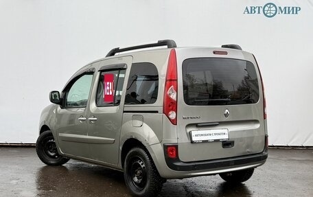Renault Kangoo II рестайлинг, 2011 год, 650 800 рублей, 7 фотография