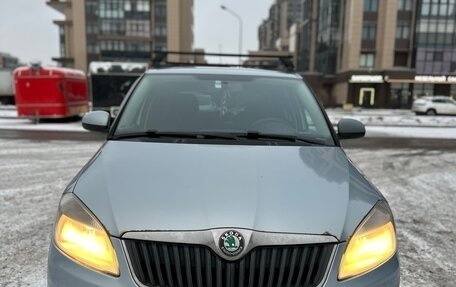Skoda Fabia II, 2011 год, 530 000 рублей, 2 фотография