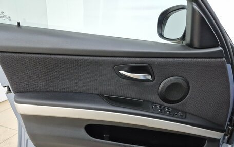 BMW 3 серия, 2011 год, 1 045 000 рублей, 7 фотография