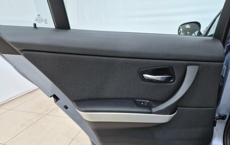 BMW 3 серия, 2011 год, 1 045 000 рублей, 14 фотография