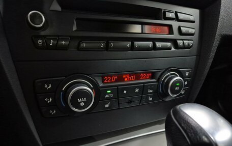 BMW 3 серия, 2011 год, 1 045 000 рублей, 18 фотография