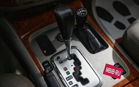 Toyota Land Cruiser 100 рестайлинг 2, 2005 год, 2 422 000 рублей, 14 фотография