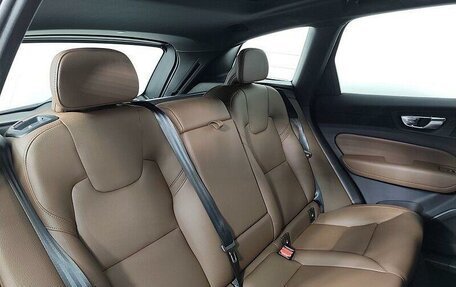 Volvo XC60 II, 2025 год, 6 900 000 рублей, 10 фотография