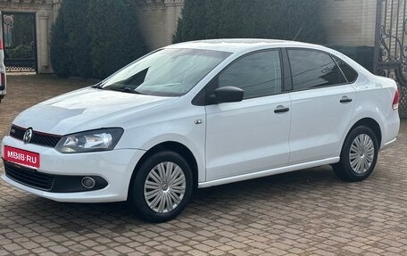 Volkswagen Polo VI (EU Market), 2015 год, 725 000 рублей, 1 фотография