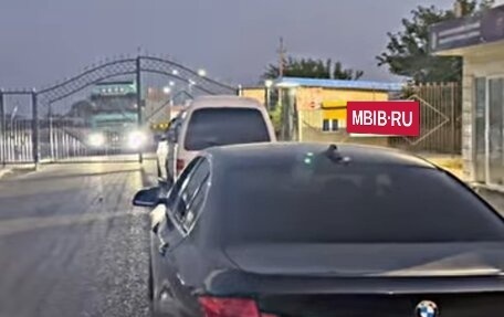 BMW 5 серия, 2015 год, 1 750 000 рублей, 2 фотография