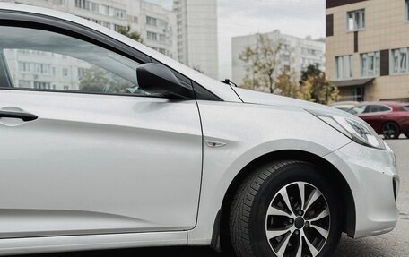 Hyundai Solaris II рестайлинг, 2013 год, 777 000 рублей, 9 фотография